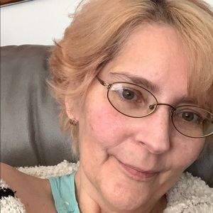 Meet your Posher, Katherine